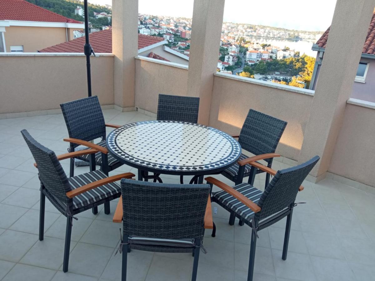 טרוגיר Apartmani Ferdi מראה חיצוני תמונה