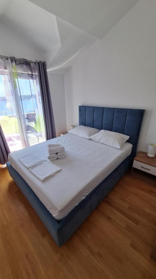 טרוגיר Apartmani Ferdi מראה חיצוני תמונה