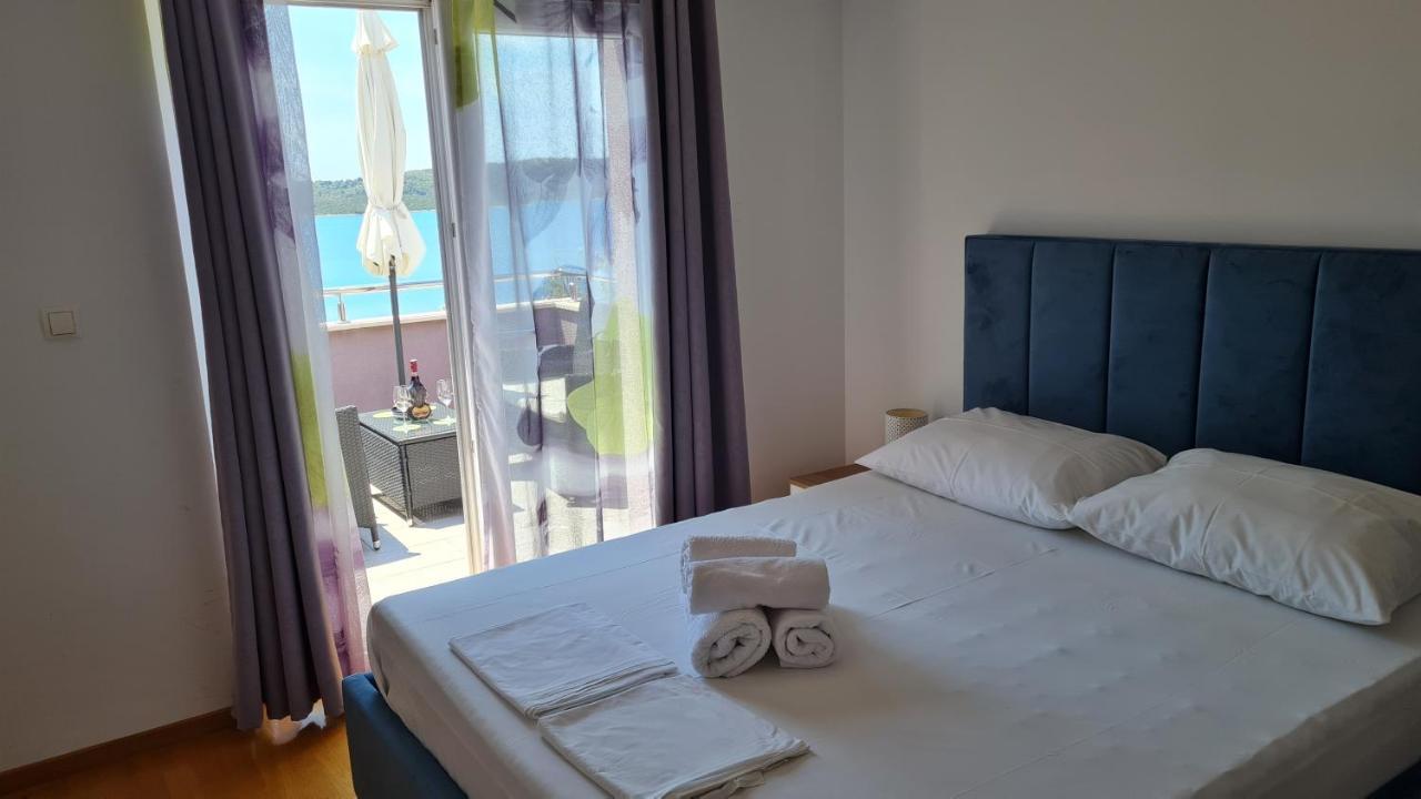 טרוגיר Apartmani Ferdi מראה חיצוני תמונה